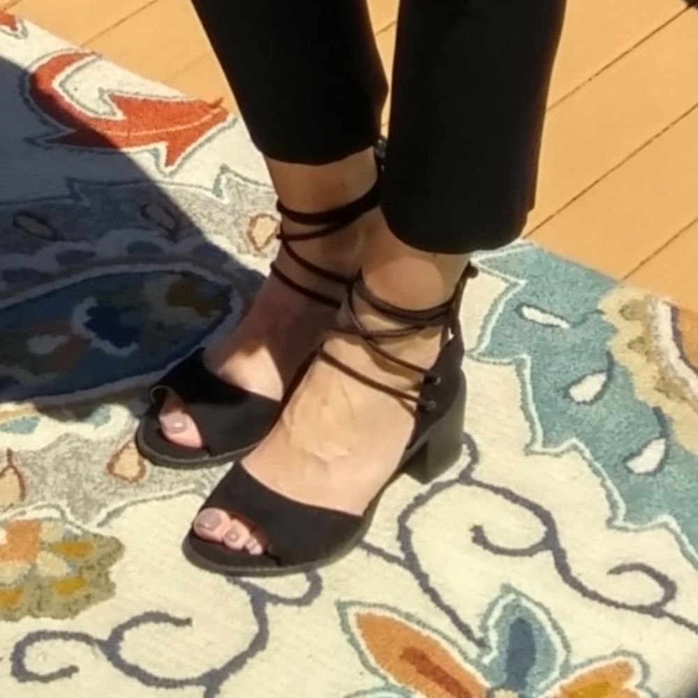 Elegant Black Strappy Sandals